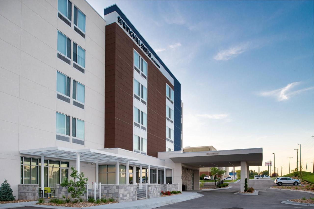 Springhill Suites By Marriott Kansas City Northeast Exterior photo